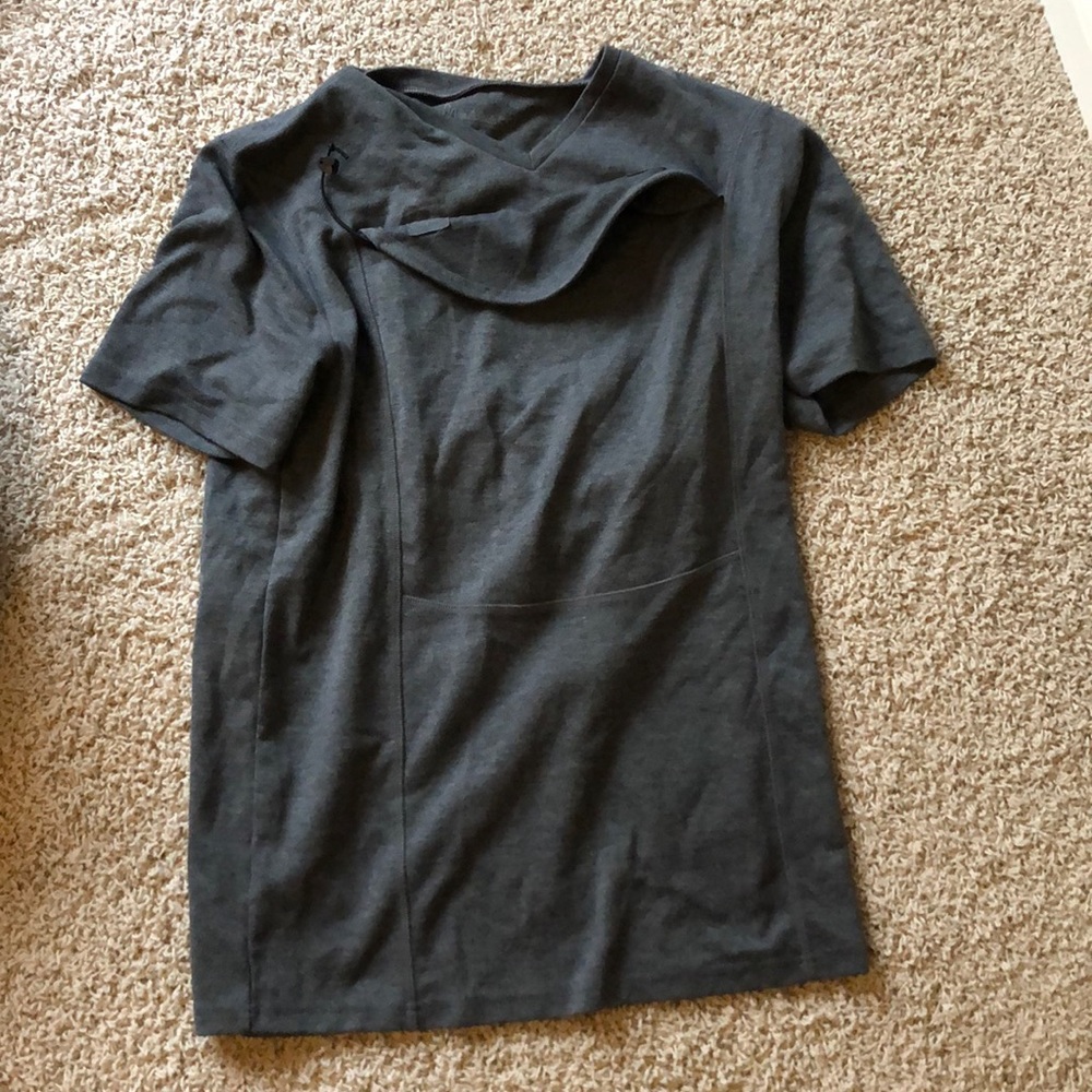 Lalabu men's large BABYWEARING shirt